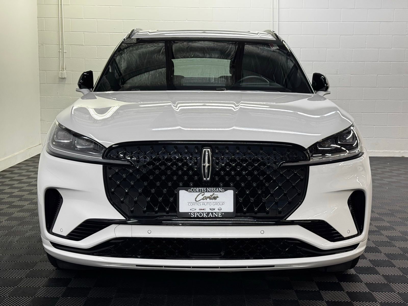 Used 2025 Lincoln Aviator Reserve w/ Equipment Group 201A image 5