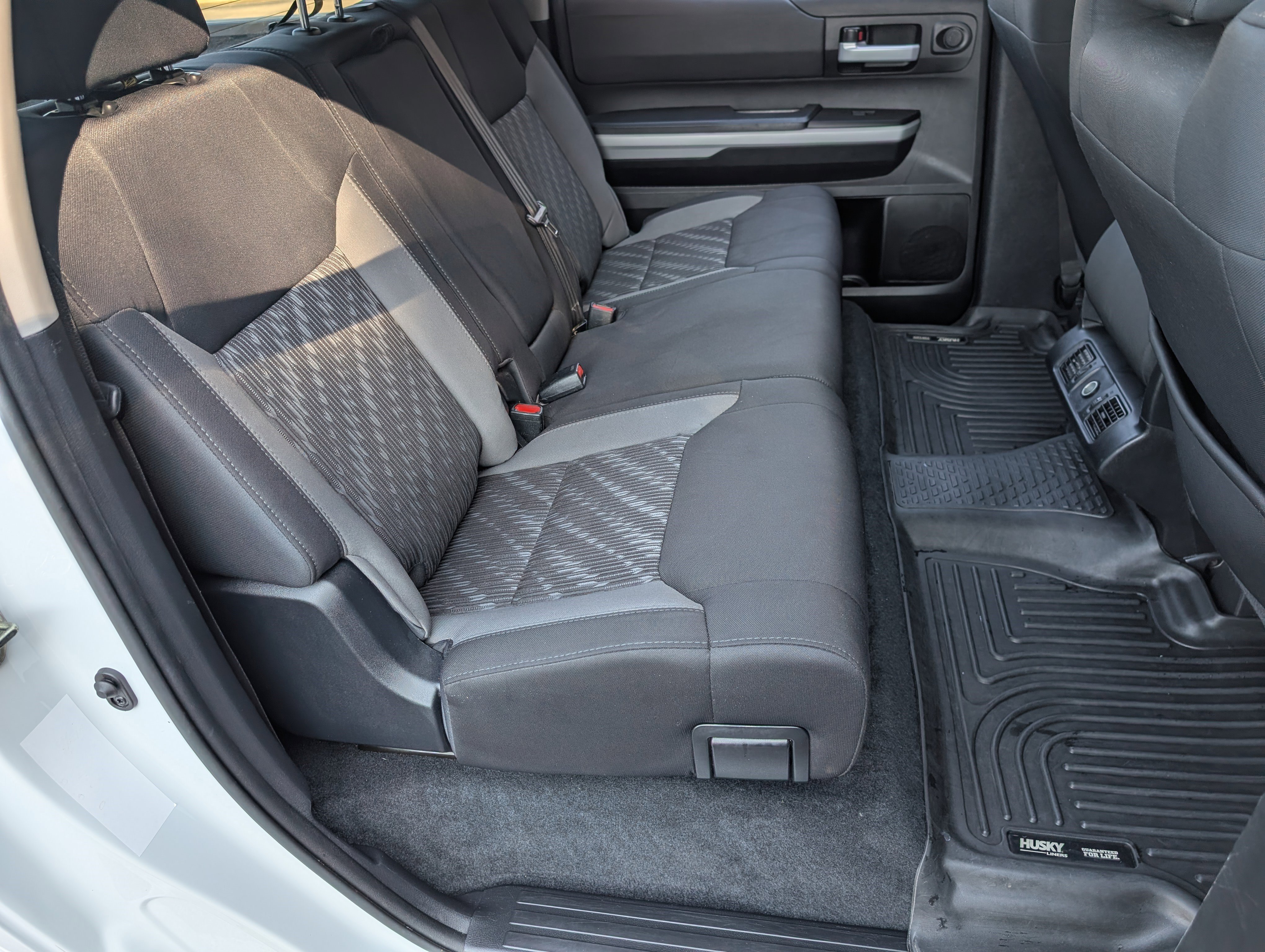 Used 2019 Toyota Tundra SR5 image 19