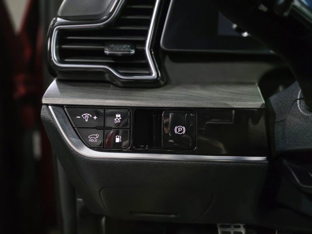 Used 2024 Kia Sportage X-Line Prestige image 28