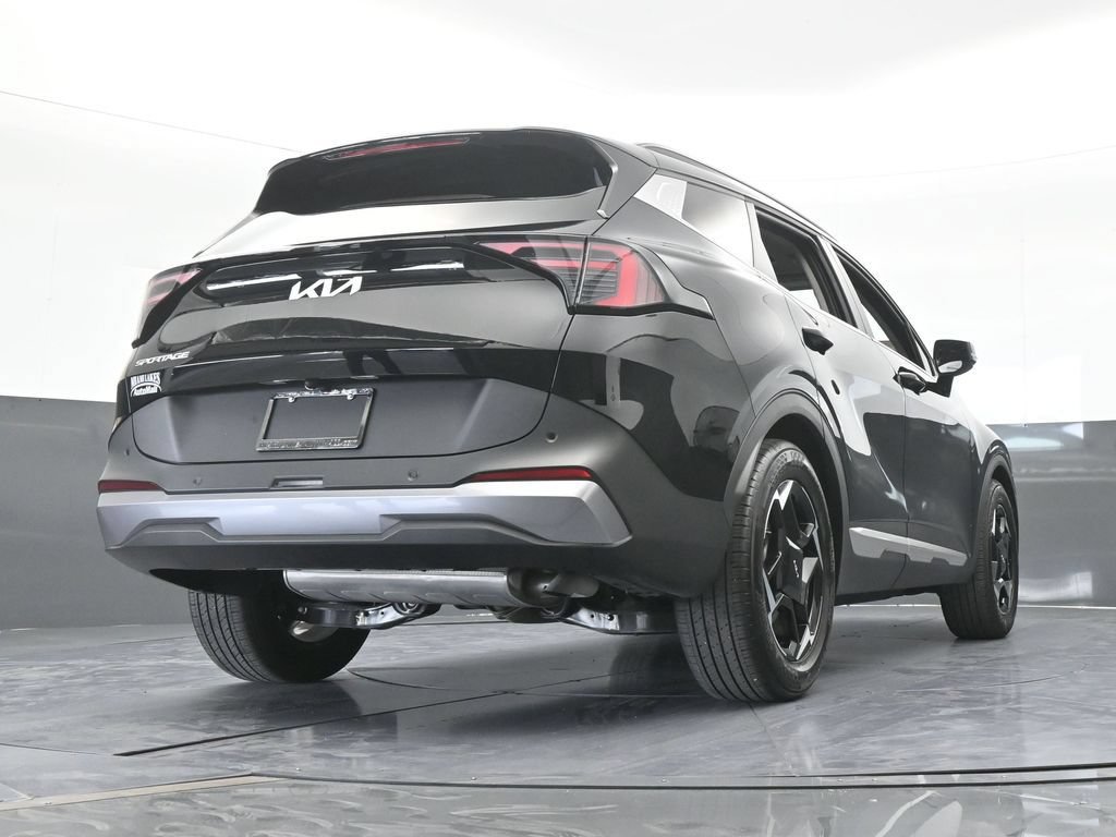 Used 2026 Kia Sportage EX w/ EX Panorama Roof Package FWD image 62