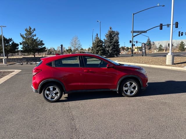 Used 2016 Honda HR-V LX image 2