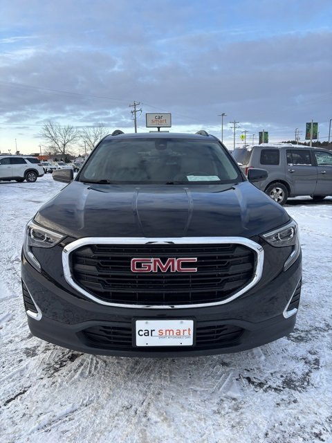 Used 2021 GMC Terrain SLE w/ Driver Convenience Package image 2