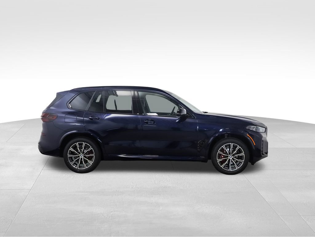 New 2026 BMW X5 M60i image 6