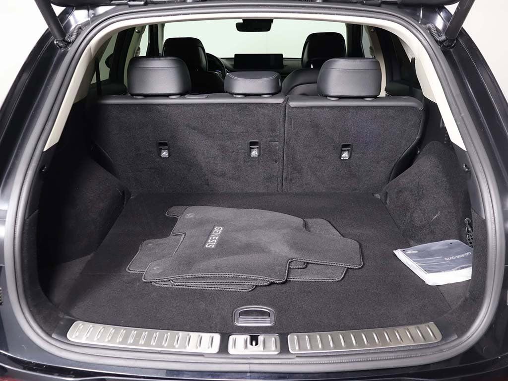 Used 2025 Genesis GV70 2.5T image 16