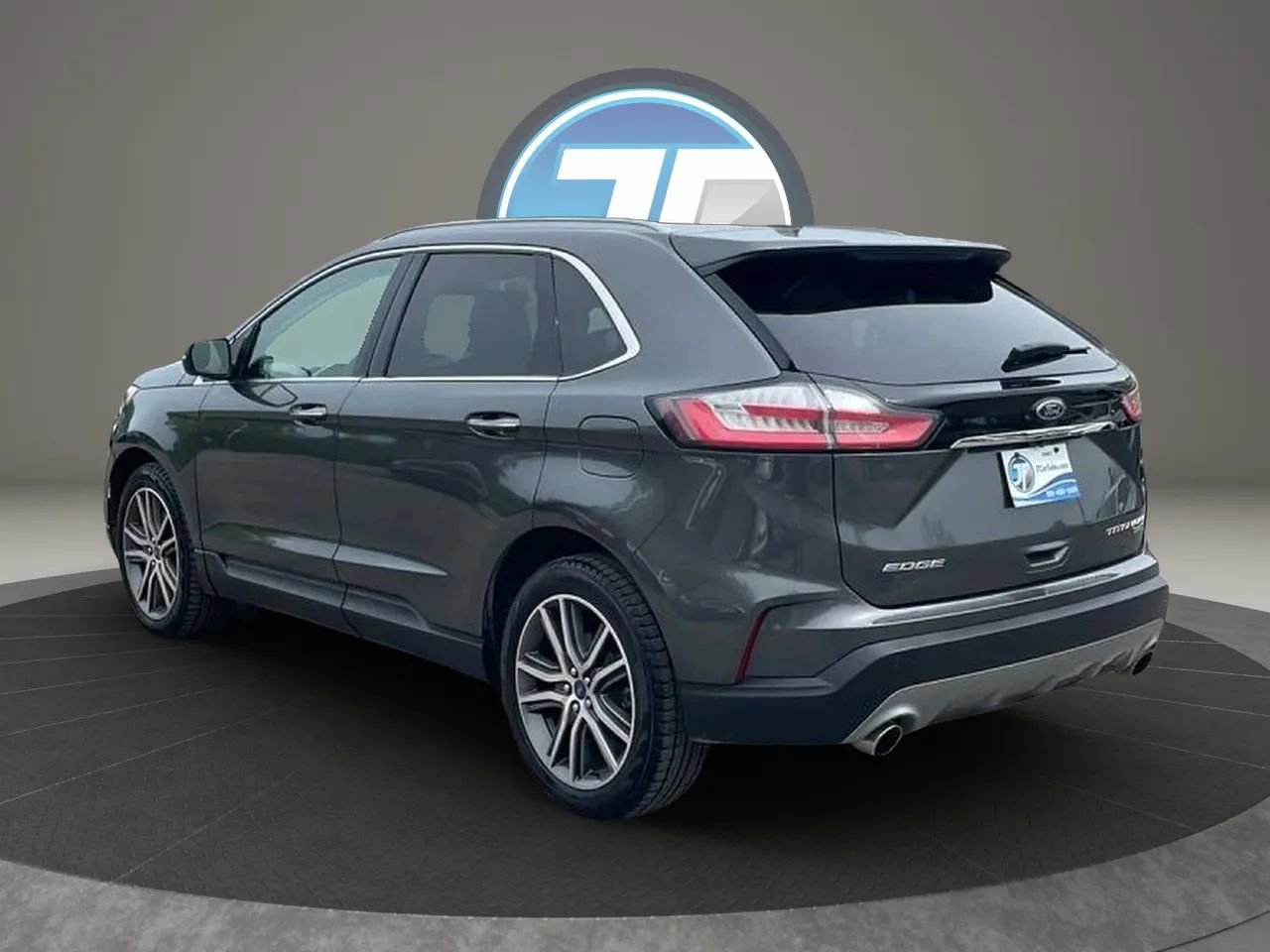 Used 2020 Ford Edge Titanium image 13