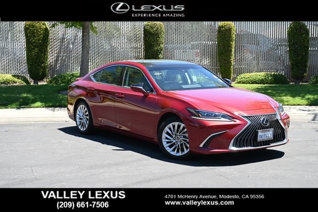 Used 2020 Lexus ES 350 Ultra Luxury w/ Accessory Package 2 FWD image 1