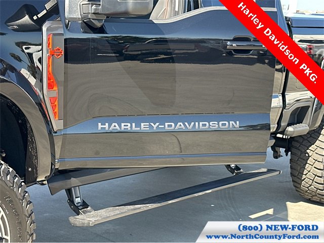 New 2026 Ford F250 Lariat w/ Black Appearance Package image 45