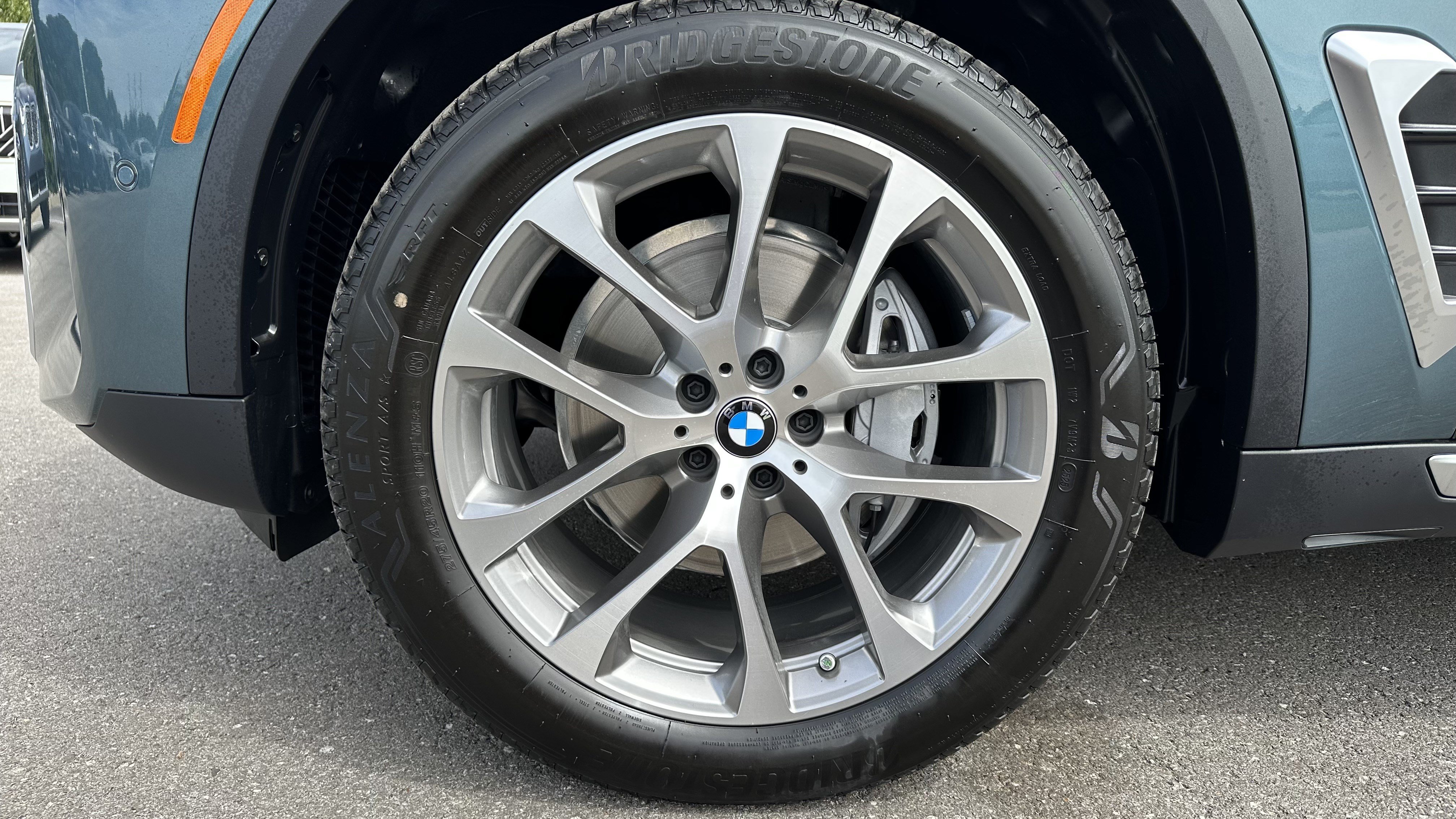 Used 2026 BMW X5 xDrive40i w/ Climate Comfort Package AWD/4WD image 12
