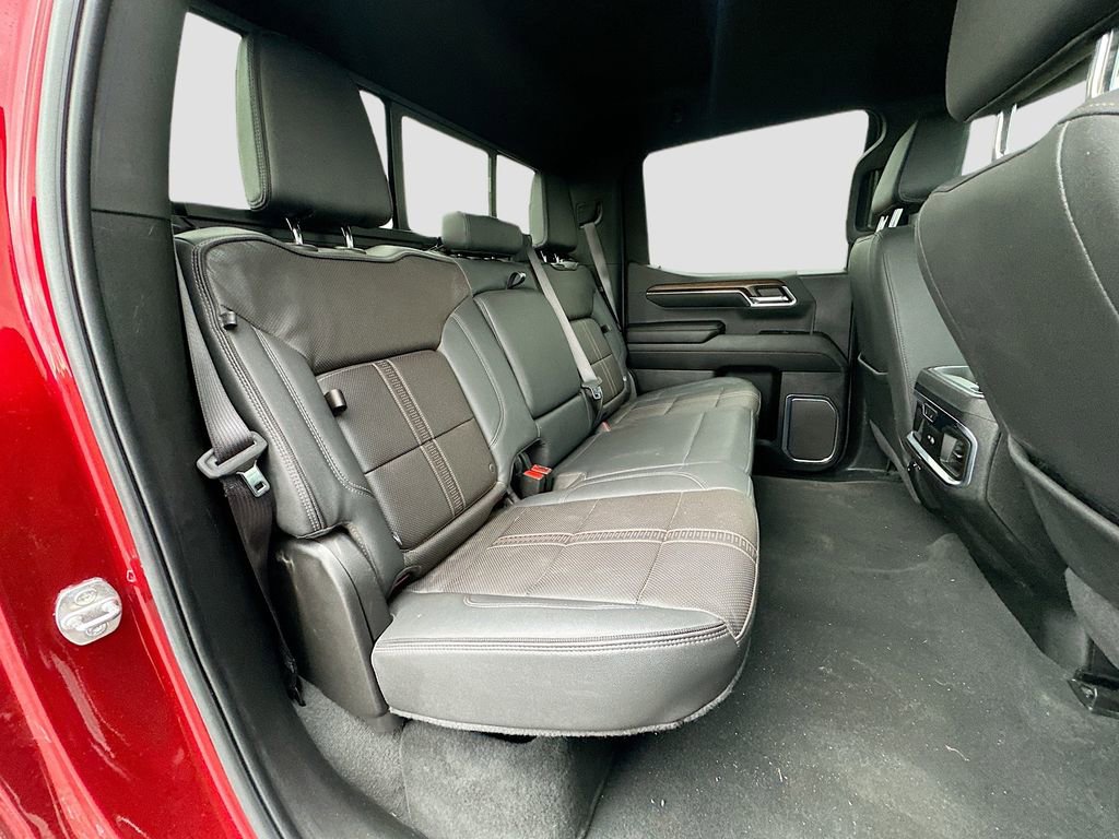 Used 2024 Chevrolet Silverado 1500 High Country w/ Technology Package image 29