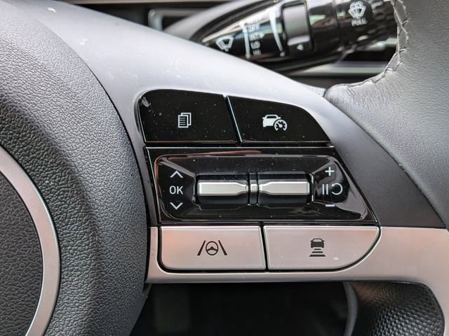 Certified 2025 Hyundai Elantra SEL FWD image 26