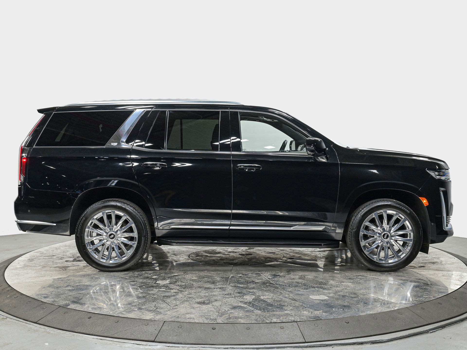 Used 2023 Cadillac Escalade Premium Luxury w/ LPO, Floor Liner Package image 8