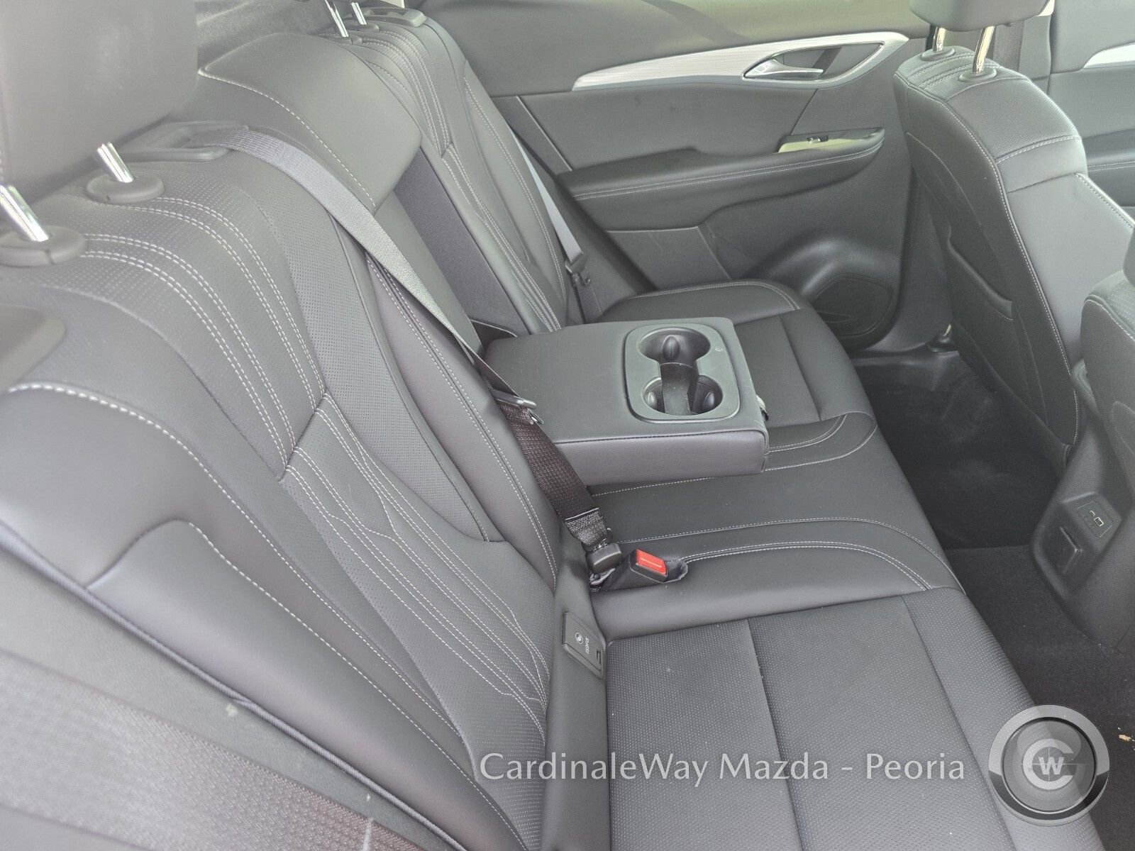 Used 2024 Buick Envision Avenir image 26