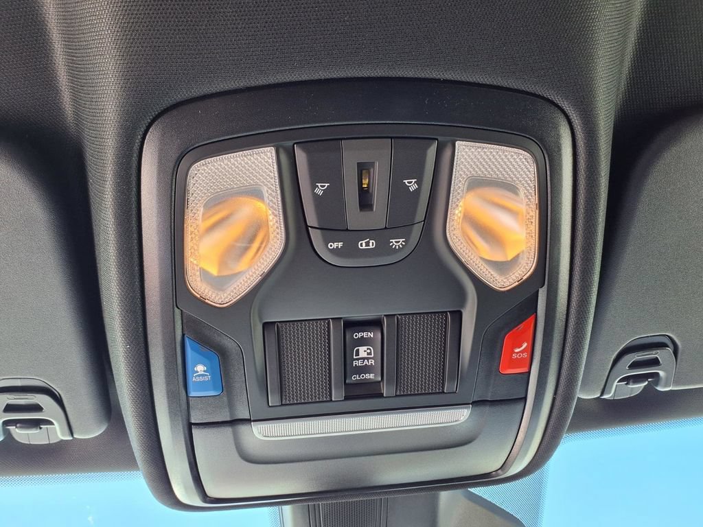 New 2026 RAM 1500 Express AWD/4WD image 28