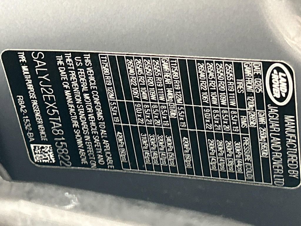 Used 2026 Land Rover Range Rover Velar S AWD/4WD image 34