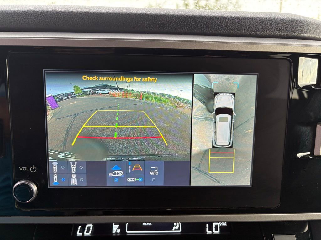 Used 2025 Toyota Sequoia SR5 image 21