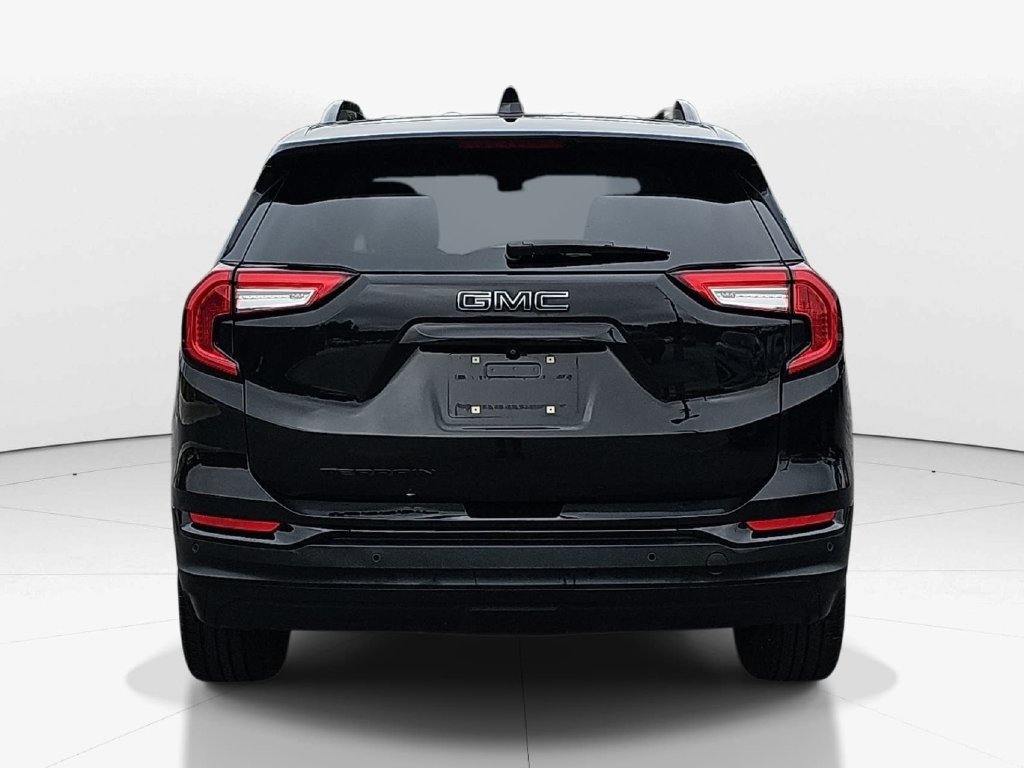 Used 2022 GMC Terrain SLT w/ Infotainment Package II FWD image 7