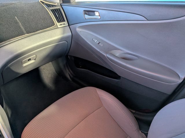 Used 2013 Hyundai Sonata GLS FWD image 15