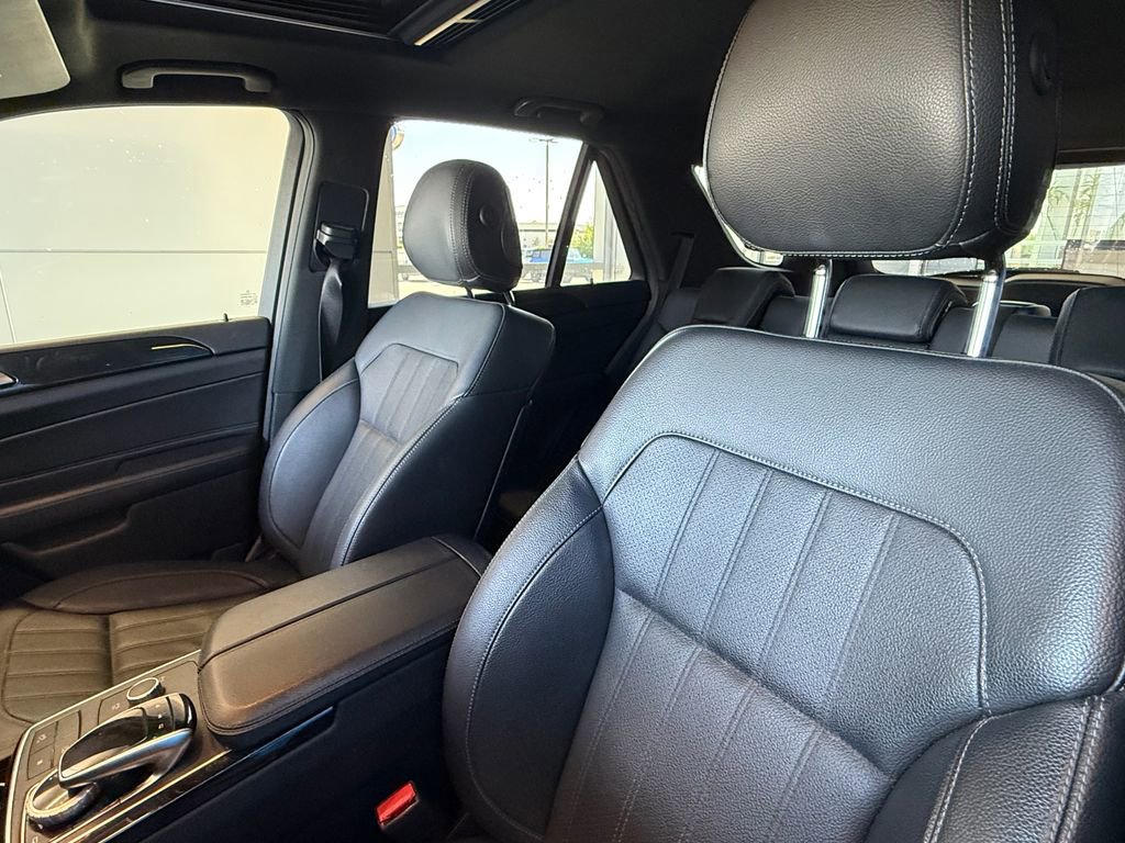 Used 2019 Mercedes-Benz GLE 400 4MATIC w/ Premium 1 Package image 18