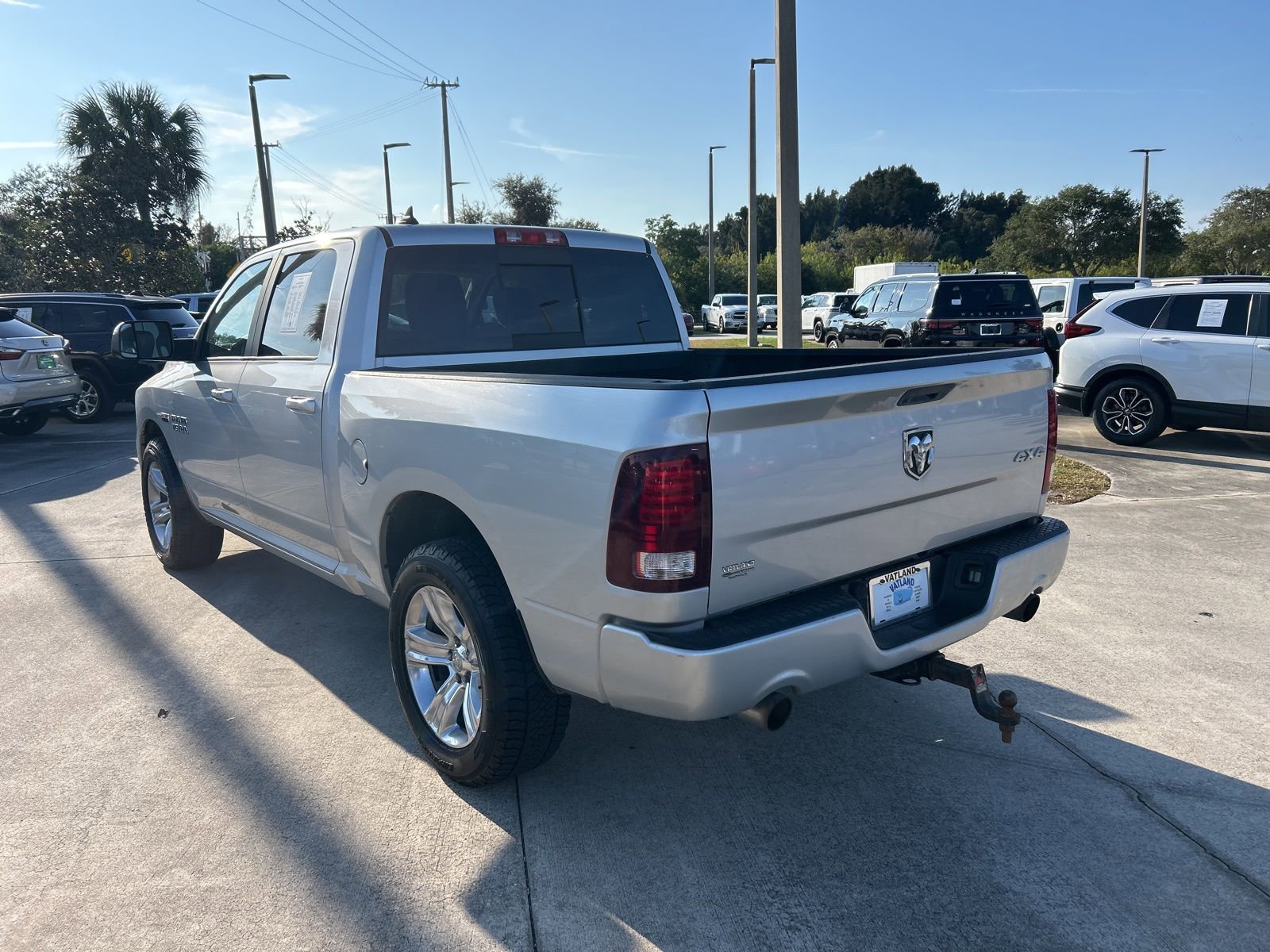 Used 2017 RAM 1500 Sport image 3