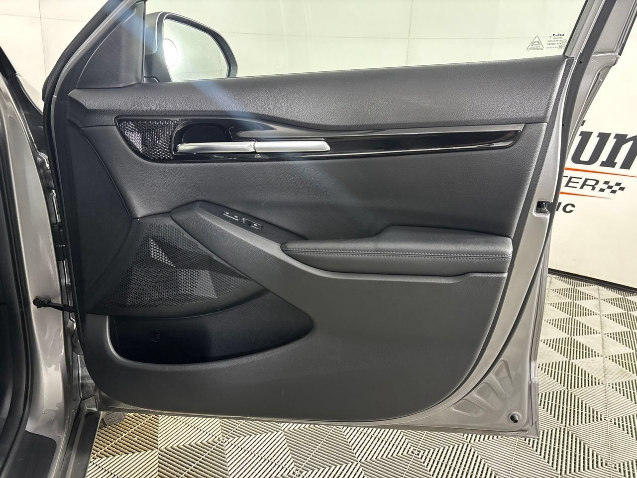 Used 2022 Kia Seltos S FWD image 25