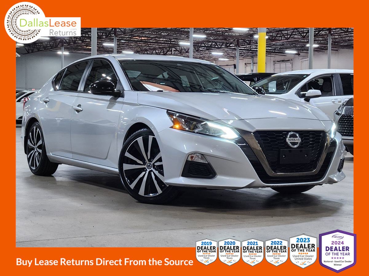 Used 2020 Nissan Altima 2.5 SR w/ Premium Package image 1
