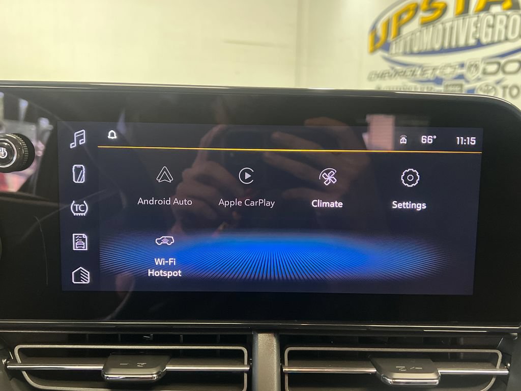 Used 2024 Chevrolet Trax RS w/ Driver Confidence Package FWD image 26