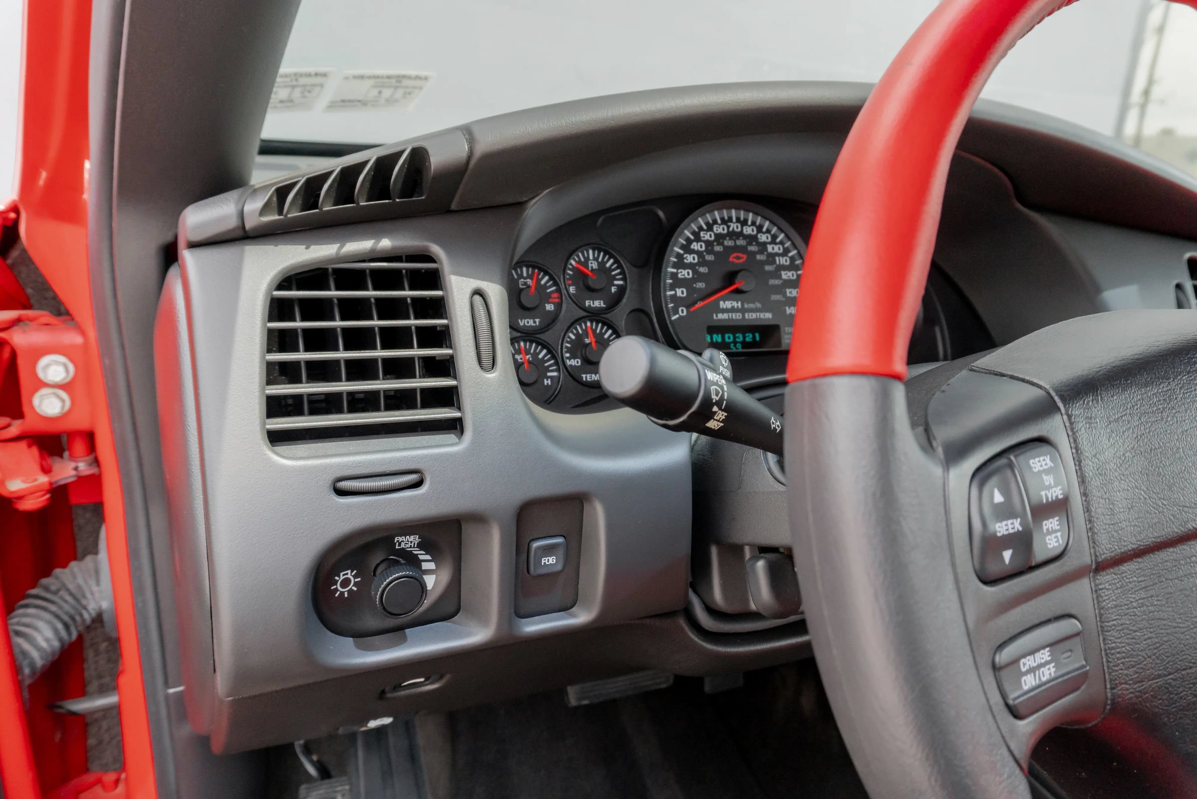 Used 2000 Chevrolet Monte Carlo SS FWD image 60