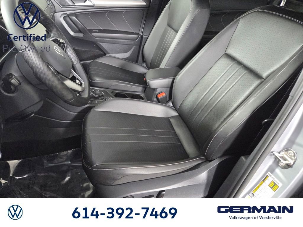 Used 2022 Volkswagen Tiguan SE R-Line image 19