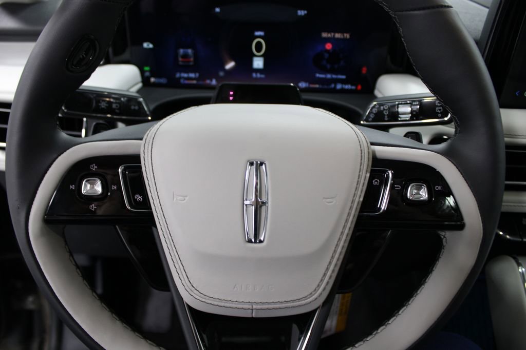 New 2026 Lincoln Aviator Reserve image 37