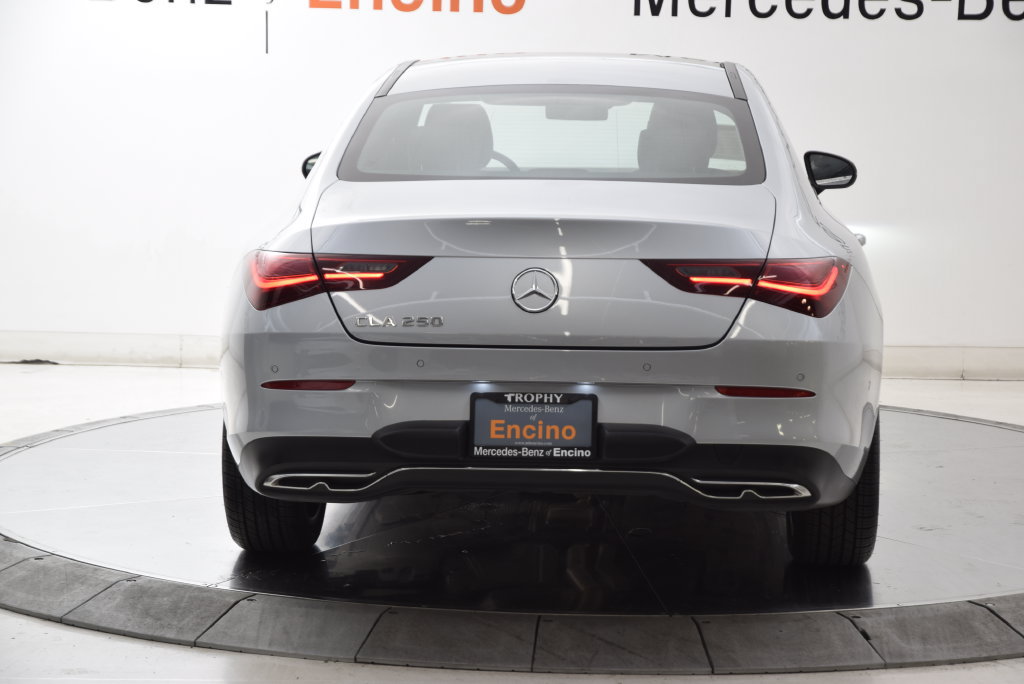 Used 2026 Mercedes-Benz CLA 250 image 5
