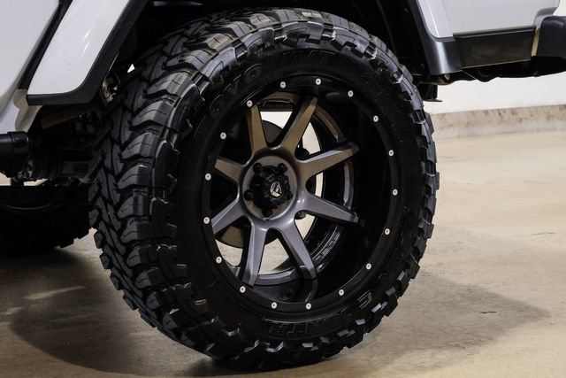Used 2020 Jeep Gladiator Overland AWD/4WD image 55