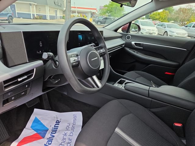 Certified 2025 Hyundai Sonata SEL AWD/4WD image 25