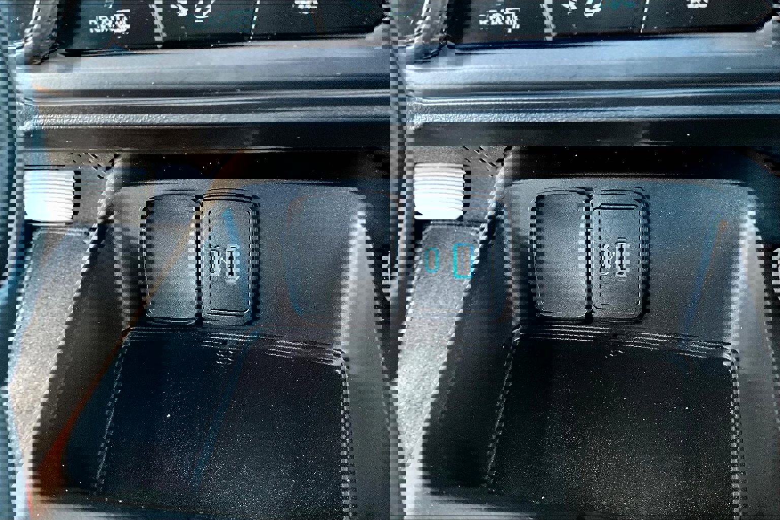 Used 2023 Ford Bronco Big Bend image 17