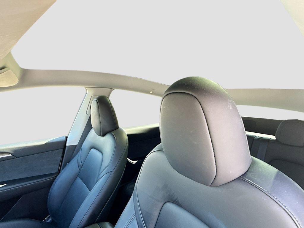 Used 2023 Tesla Model Y Long Range image 27