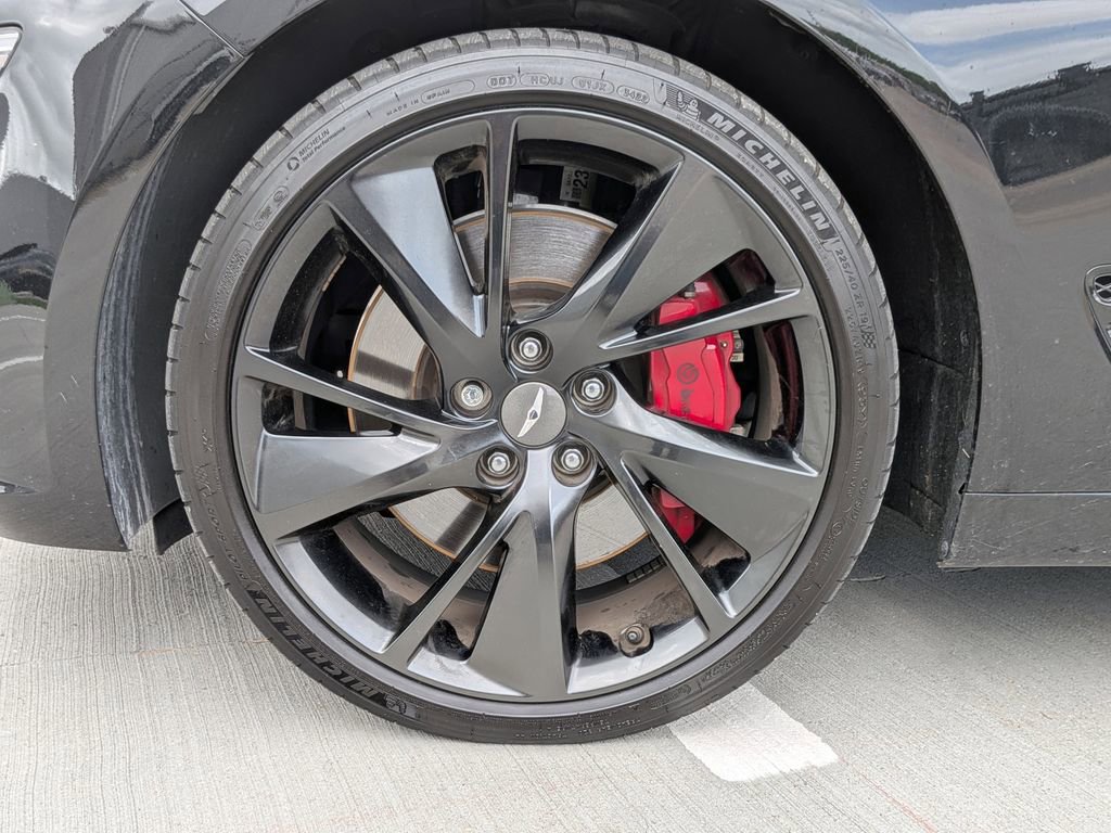 Used 2023 Genesis G70 3.3T w/ Sport Prestige Package image 9