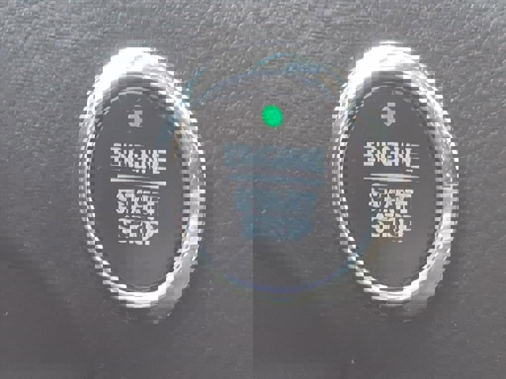 Used 2020 Ford Edge Titanium image 23