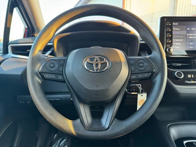 Used 2021 Toyota Corolla LE w/ Carpet Mat Package (TMS) image 22