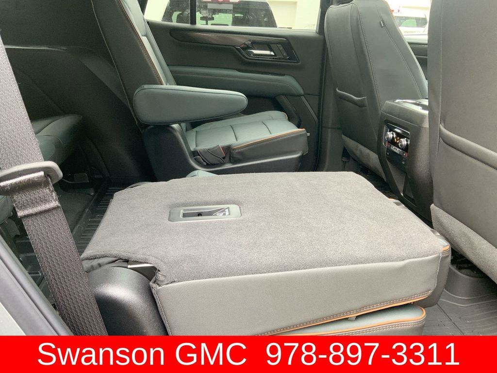 New 2026 GMC Yukon AT4 w/ AT4 Premium Package image 33