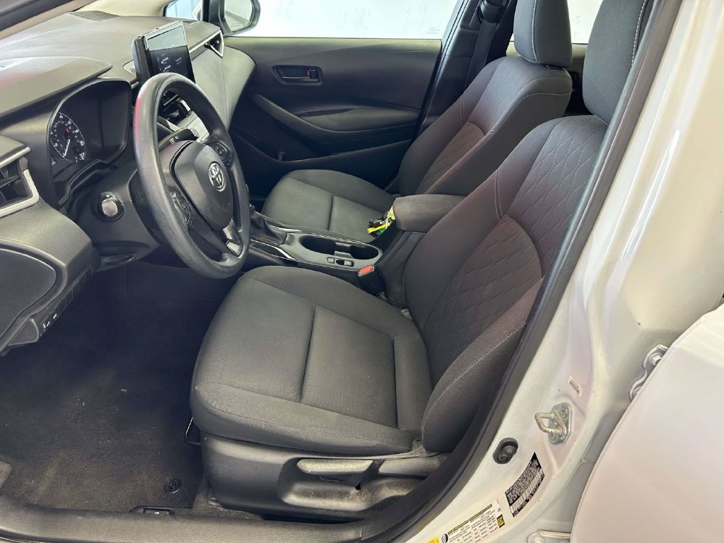 Used 2023 Toyota Corolla LE FWD image 15