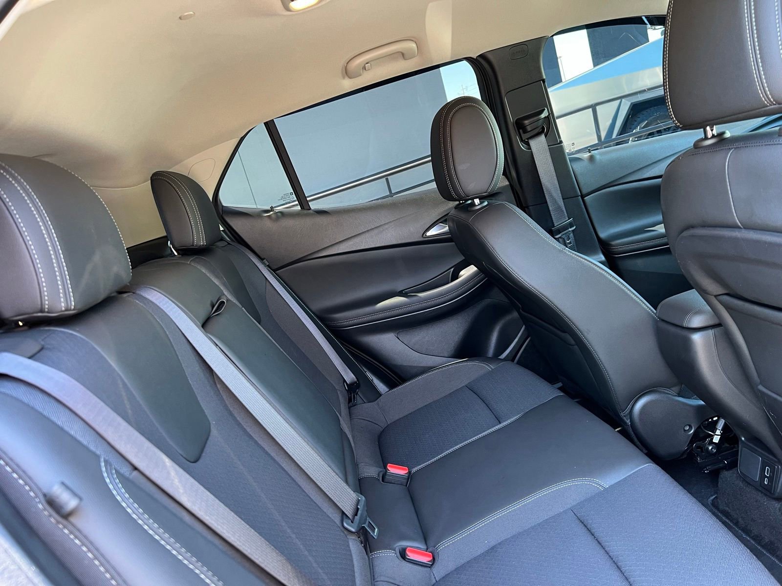 Used 2023 Buick Encore GX Select image 46