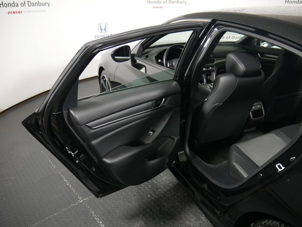 Certified 2022 Honda Accord Sport image 9