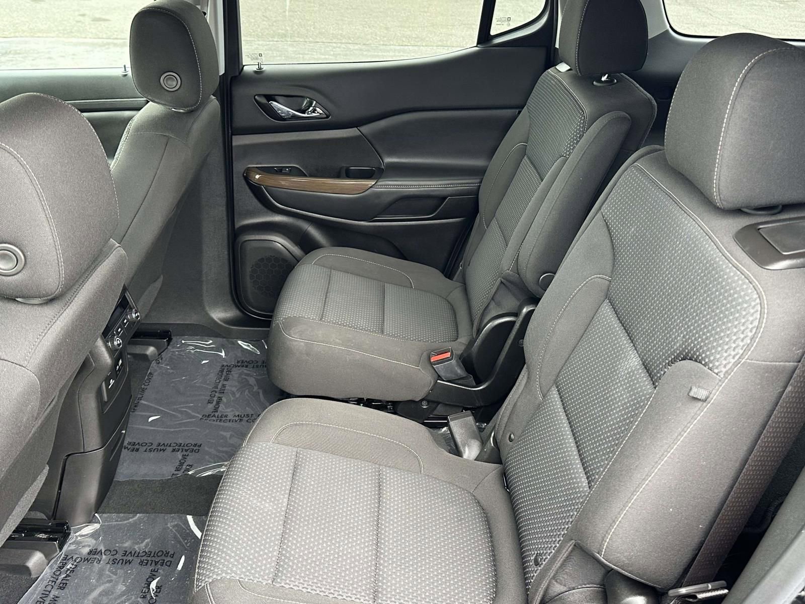 Used 2023 GMC Acadia SLE w/ Driver Convenience Package AWD/4WD image 12