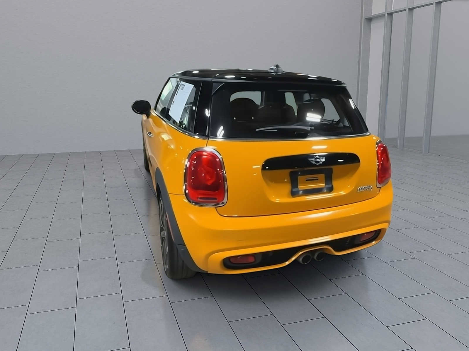 Used 2018 MINI Cooper S FWD image 7