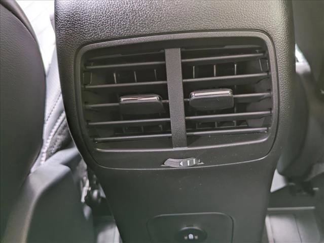 New 2024 Ford Escape SE w/ PHEV Premium Package image 17