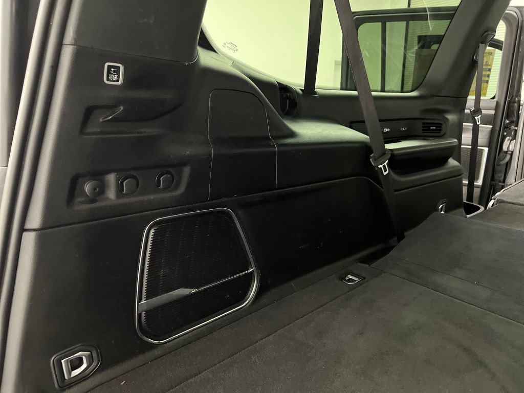 Used 2024 Jeep Wagoneer L Series II image 40