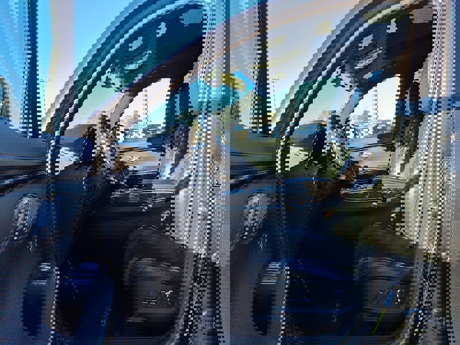 Used 2022 Genesis GV70 3.5T Sport w/ Sport Prestige Package image 14