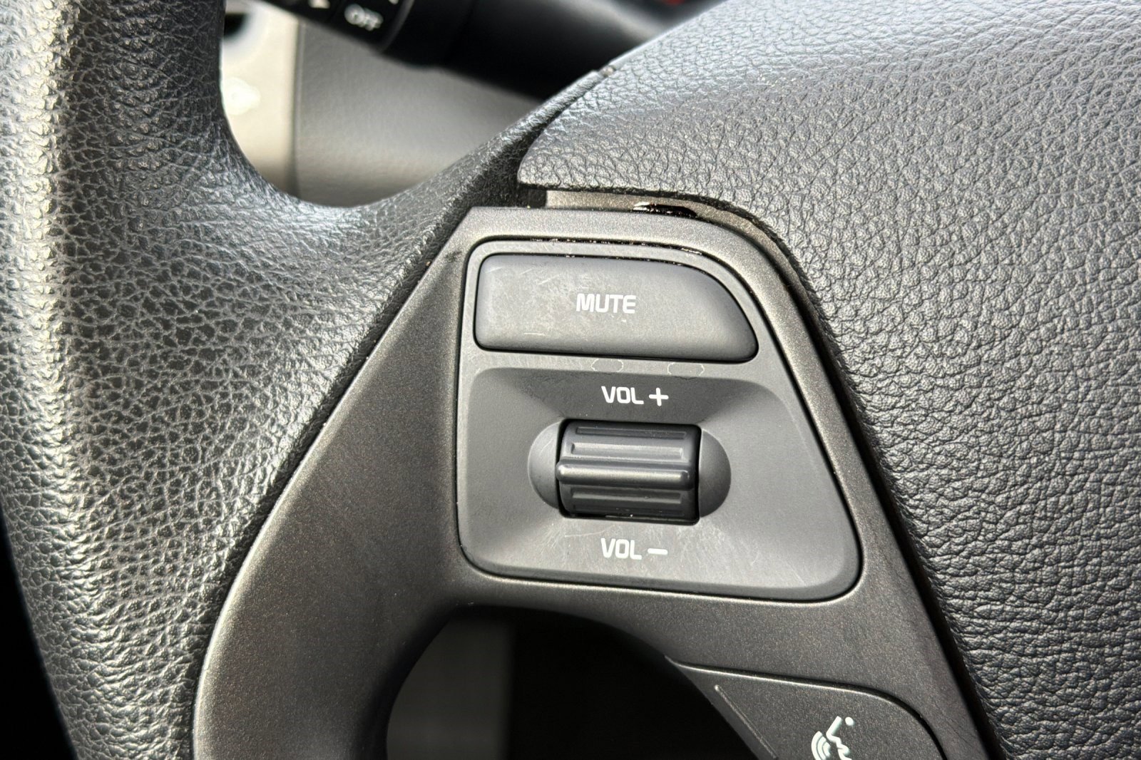 Used 2016 Kia Forte LX image 27