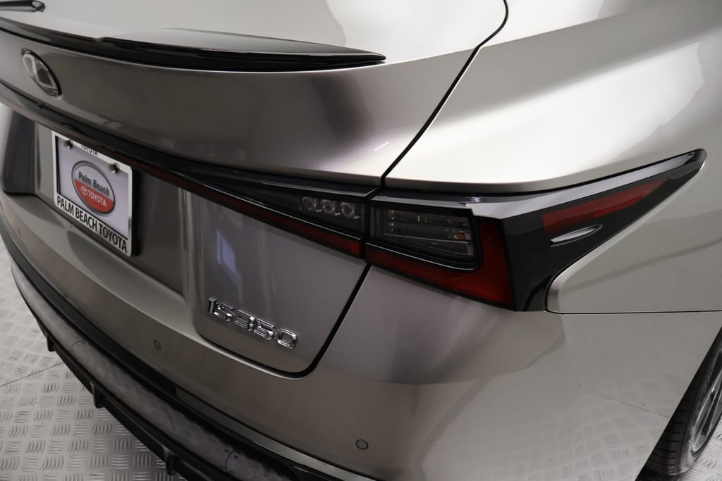 Used 2023 Lexus IS 350 F Sport w/ Navigation Package image 9