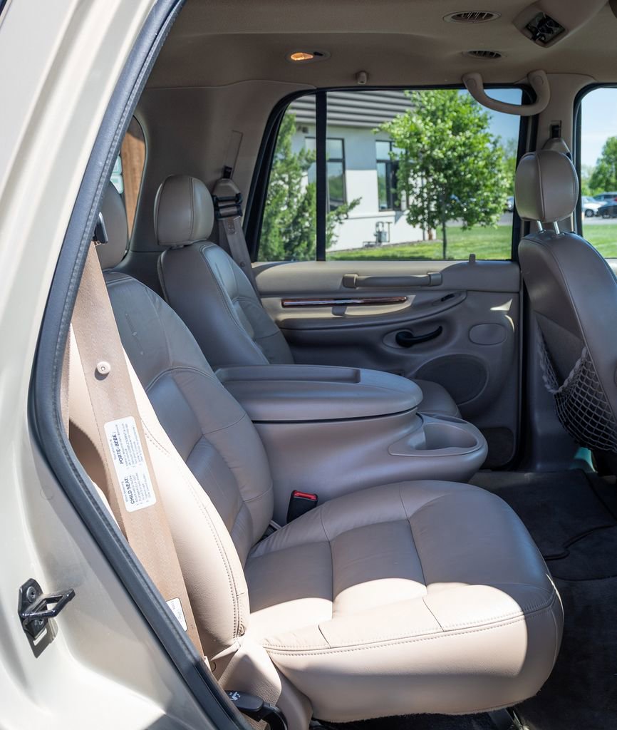 Used 1998 Lincoln Navigator 4WD image 26