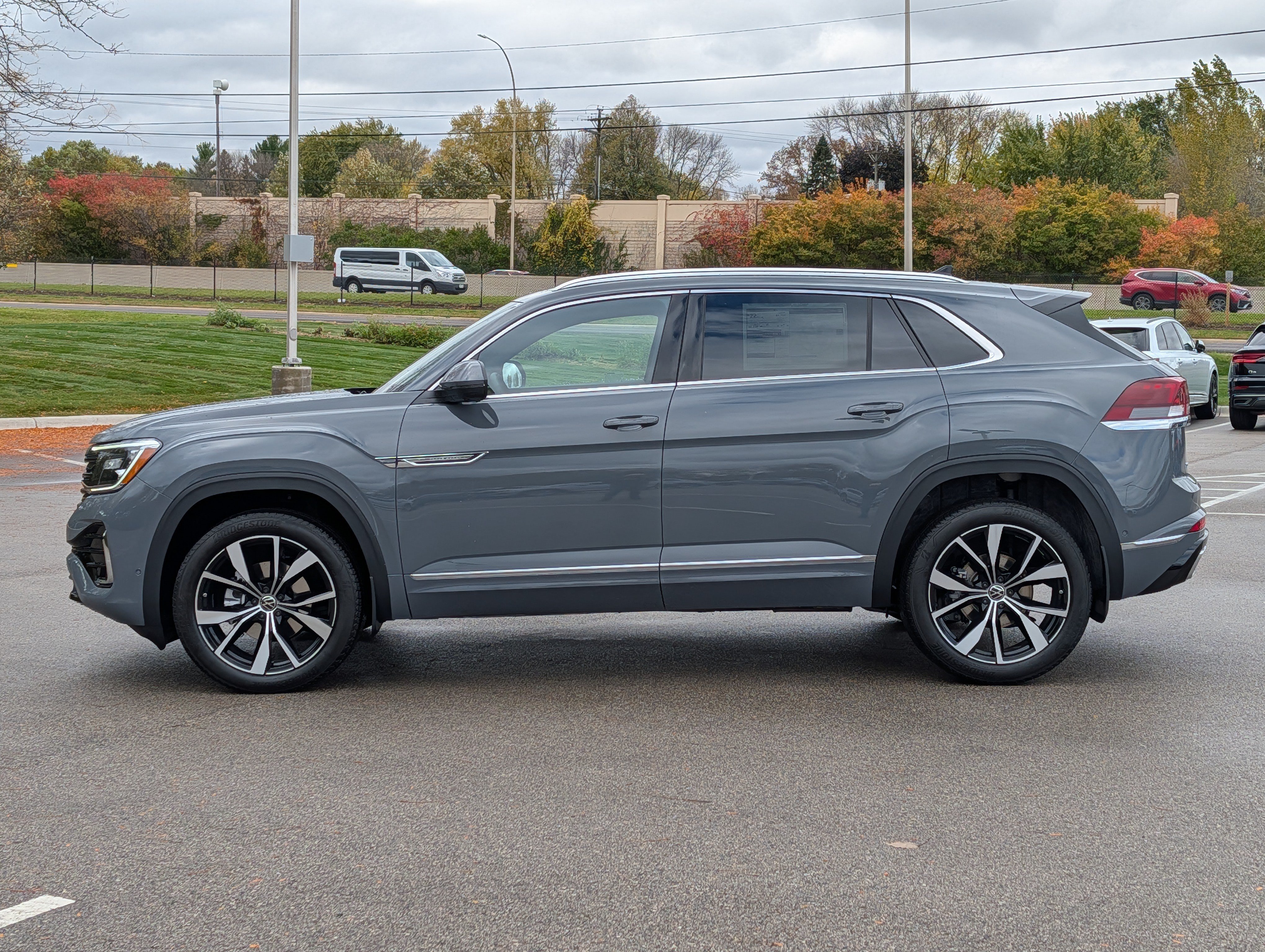New 2026 Volkswagen Atlas Cross Sport SEL Premium R-Line AWD/4WD image 3